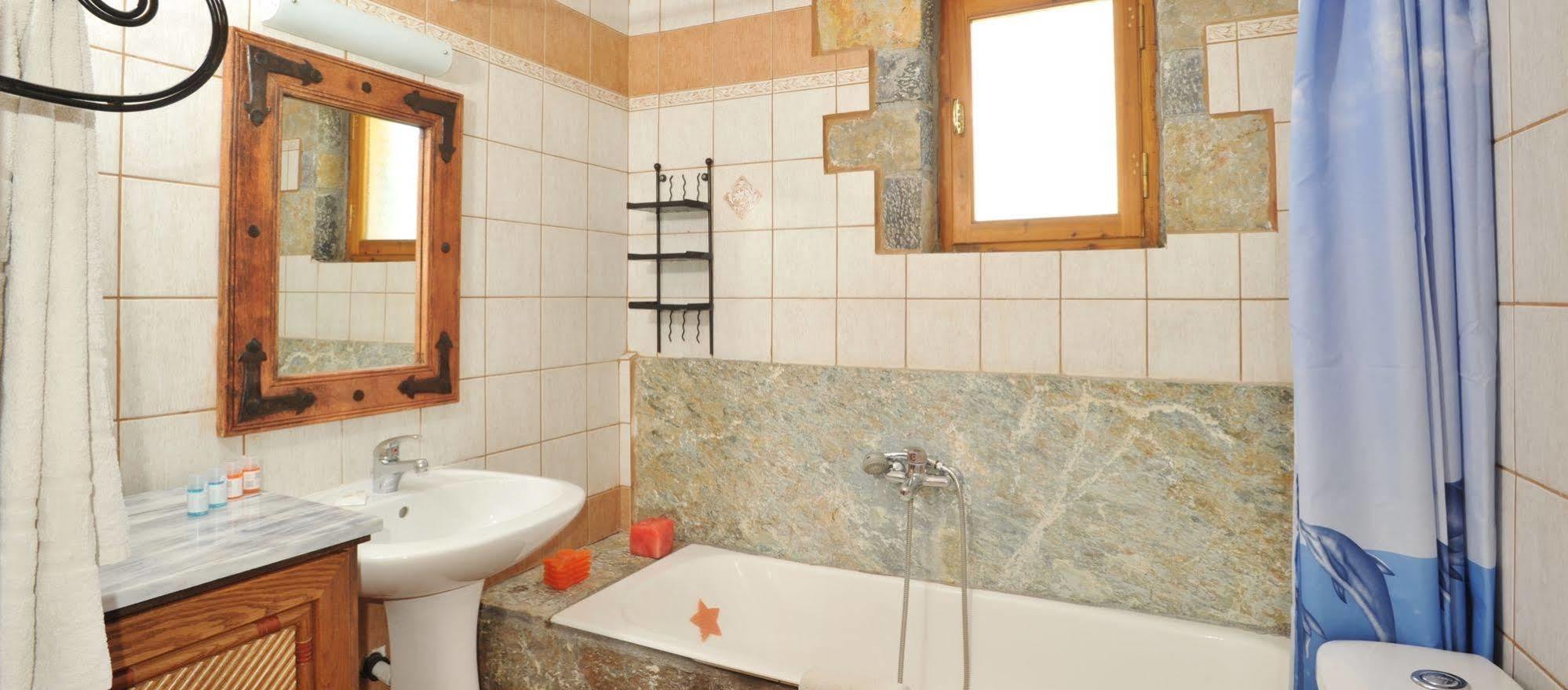 Giannikakis Villas Istron Extérieur photo